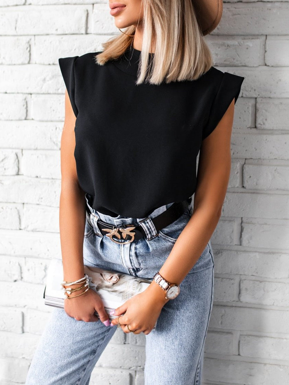 Bluse mit kurzen Ärmeln und Stehkragen