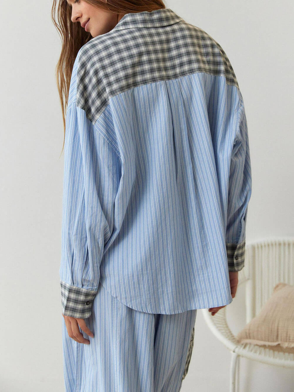 Weites Pyjama-Set in Hellblau