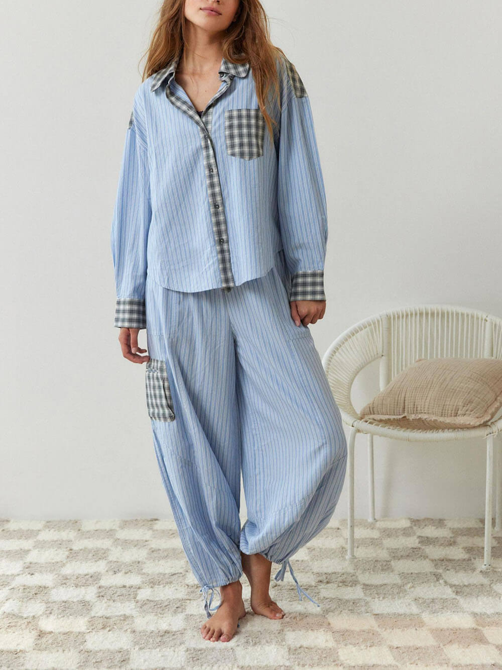 Weites Pyjama-Set in Hellblau