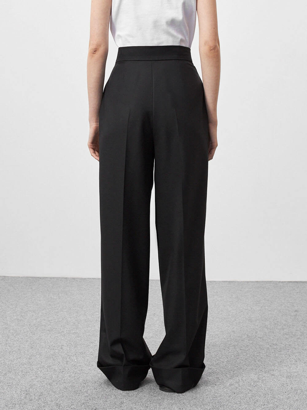 Zwarte wijde broek
