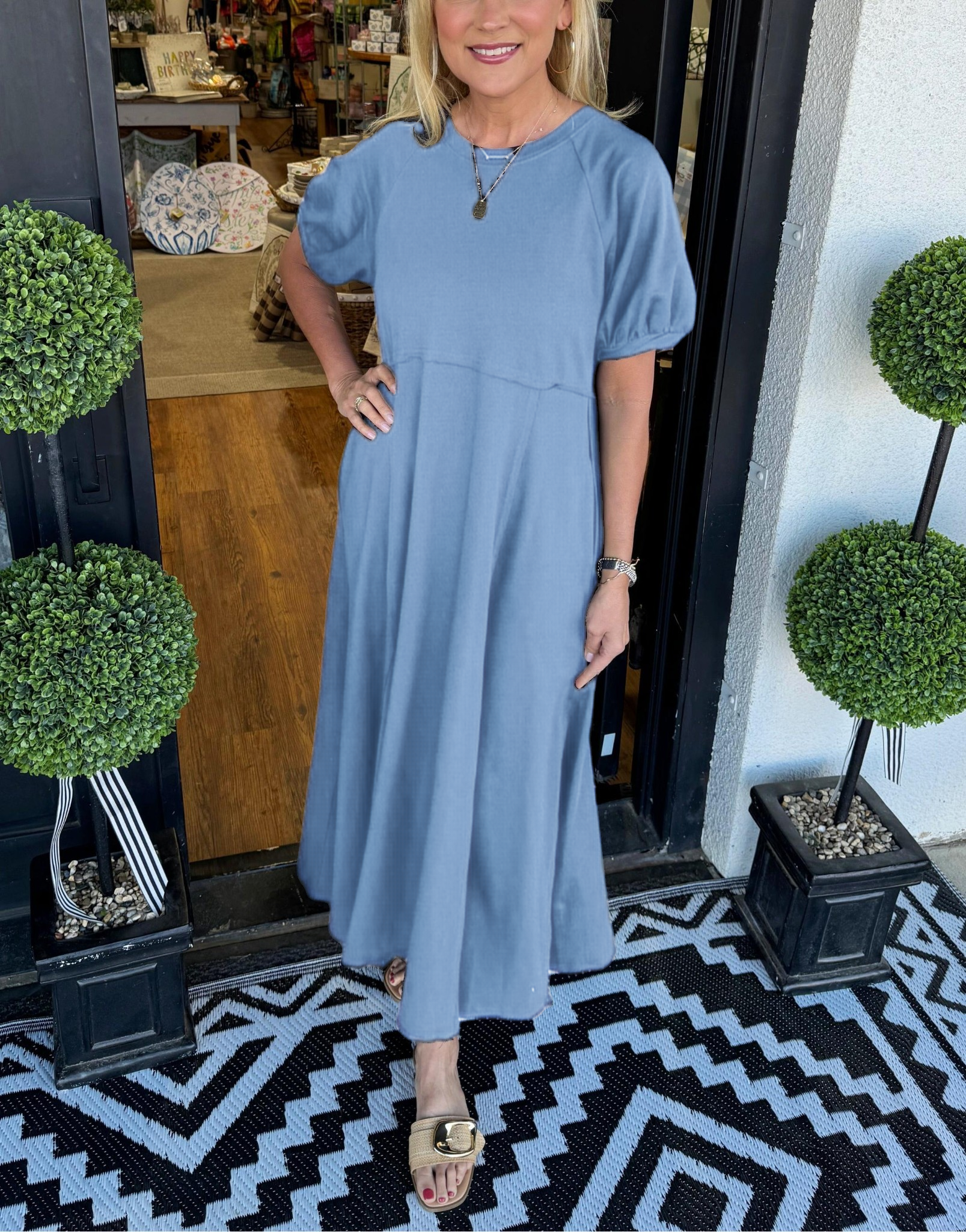 ODETTE | Puff-Sleeve Maxi for Flattering Grace and Comfort