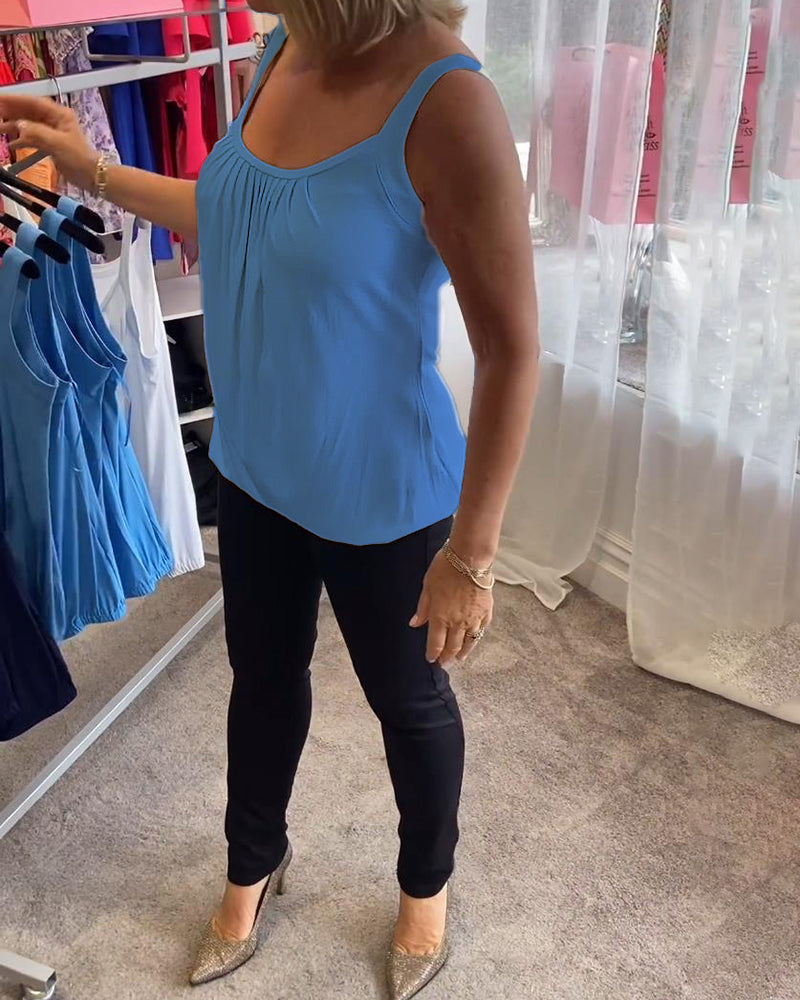Robin™ | Summer Sleeveless Top with Round Neck