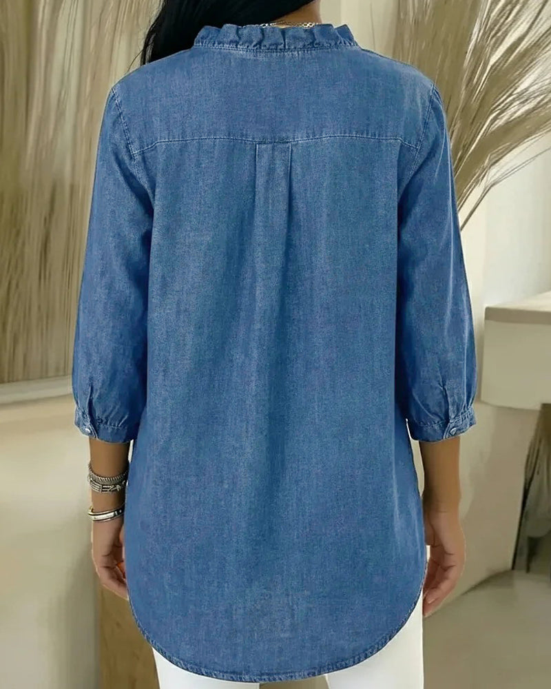 Regina™ | Elegant Ruffled Blouse