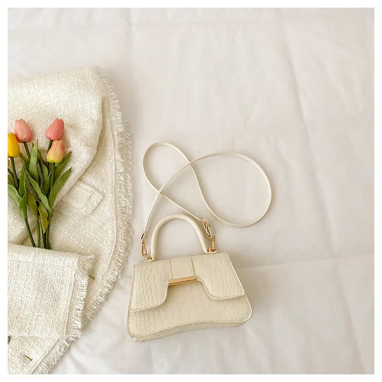 Pauline-Tasche