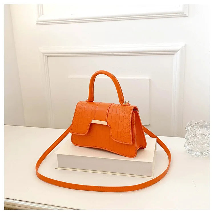 Pauline-Tasche