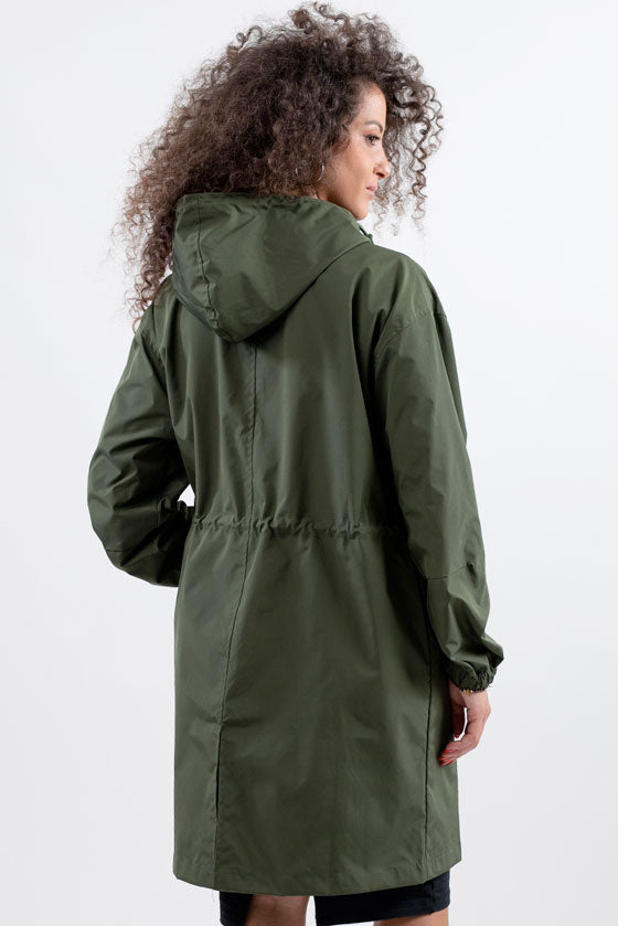 Wasserdichte Windjacke AquaShield™