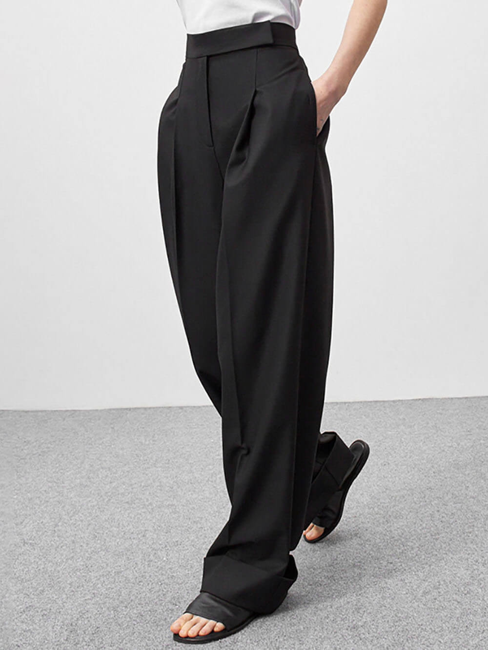 Schwarze, weite High-Waist-Hose™