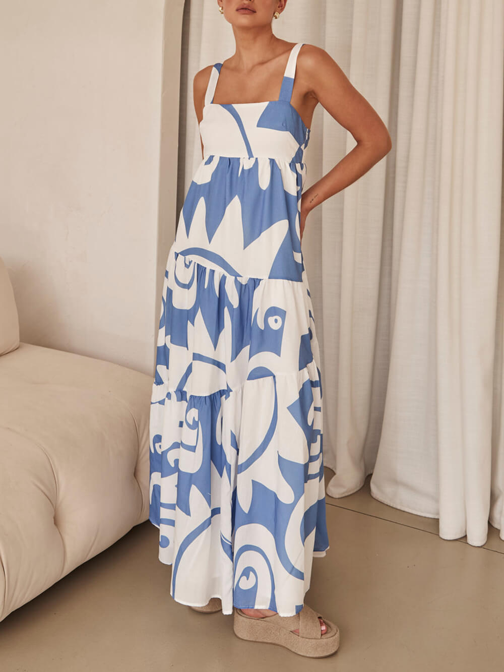 Langes Bohème-Kleid mit geometrischem Druck