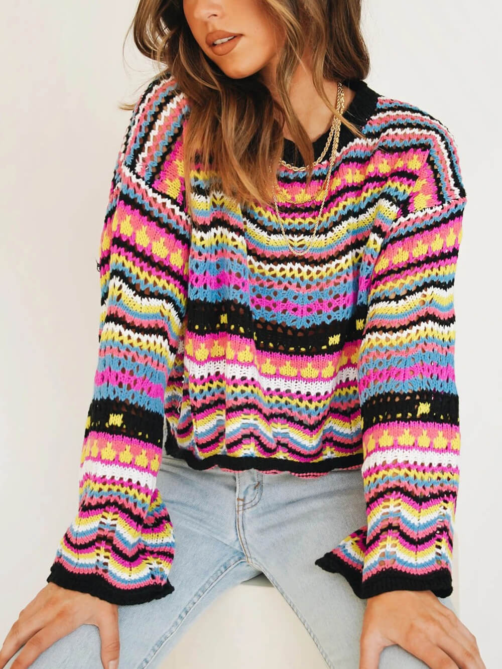 Gestreifter Pulli mit Rundhalsausschnitt