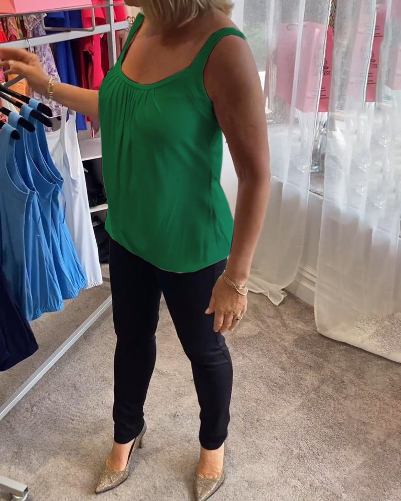 Robin™ | Summer Sleeveless Top with Round Neck