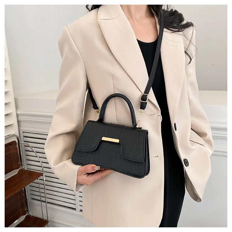 Pauline-Tasche