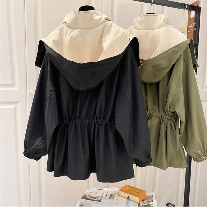 Alva – Elegant jacket with protection against bad weather and wind