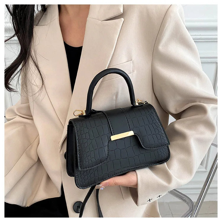 Pauline-Tasche