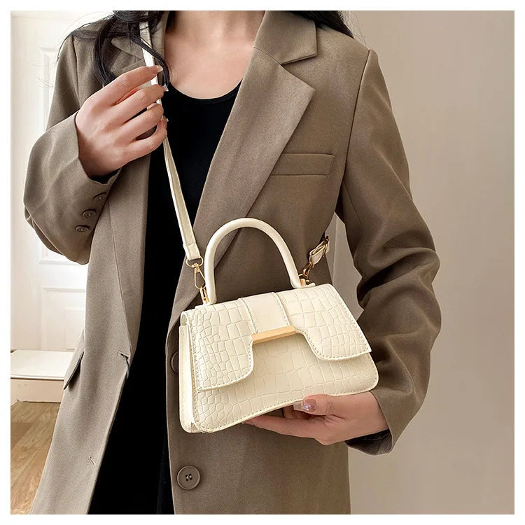 Pauline-Tasche