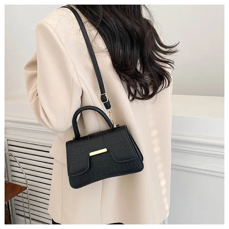 Pauline-Tasche