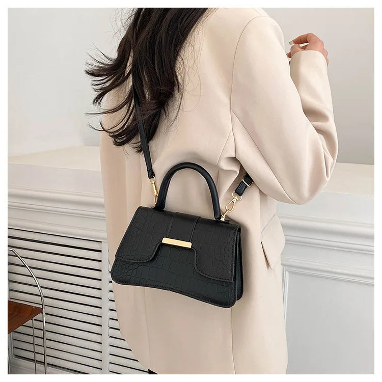 Pauline-Tasche