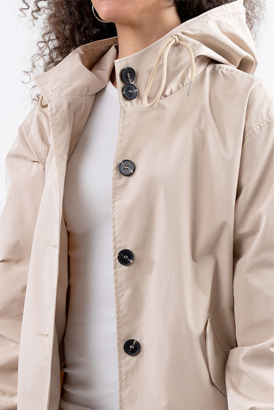 Wasserdichte Windjacke AquaShield™