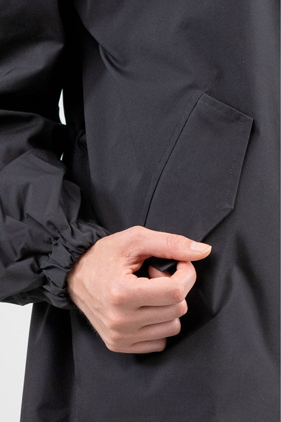 Wasserdichte Windjacke AquaShield™