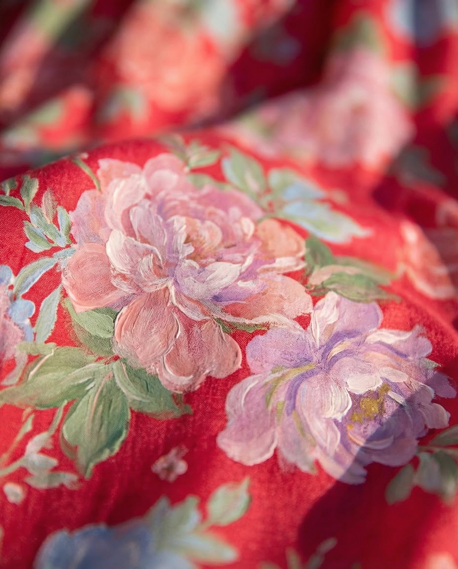 REAGAN | Floral Maxi Dress with V-Neck and Puff Sleeves